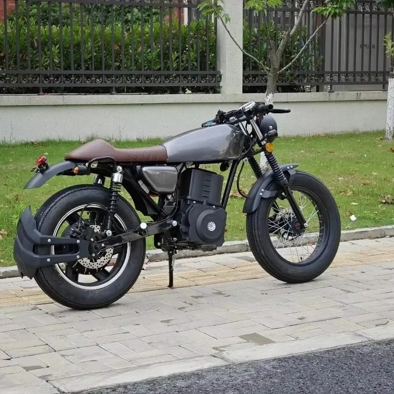 Moto CG 125 de style vintage,  - Brake Disc Motorcycle avis et prix