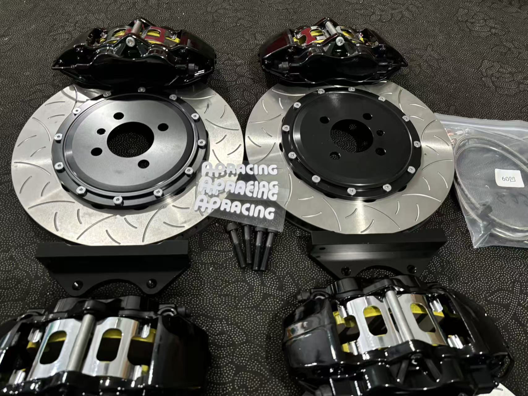 Kit de freinage complet avant  - Front Rear Brake Caliper Bracket Kit avis et prix